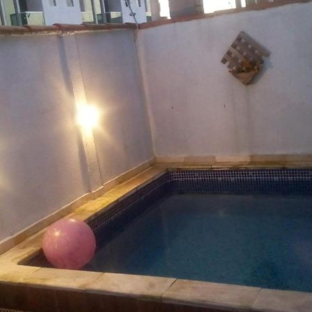 Casa Com Piscina Em Itanhaem Villa Luaran gambar